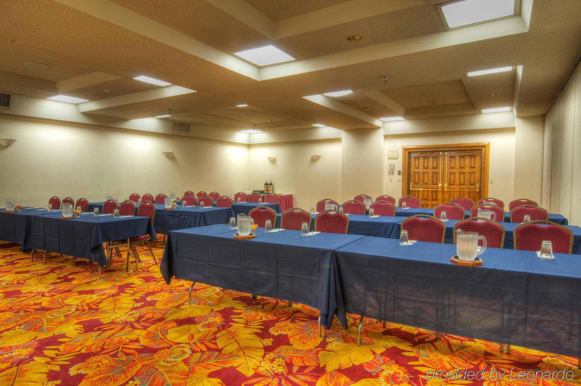 Mcm Elegante Suites Abilene Exterior photo